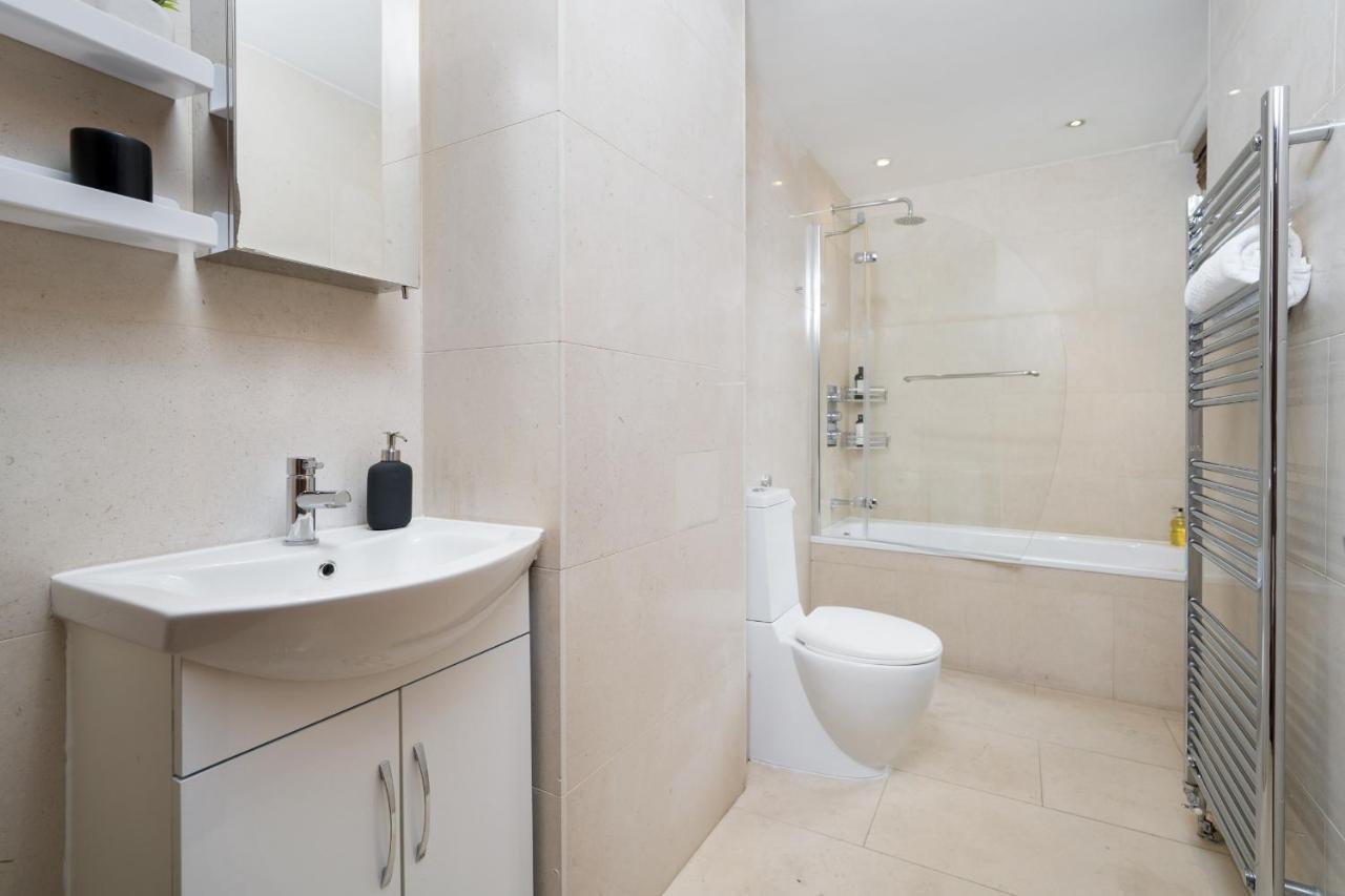 Апартаменты Location 2 Bedr, 3 Beds, Covent Grdn, China Town Лондон